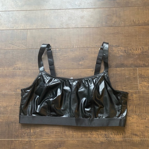 Torrid Pleather wireless rich black bralette - Picture 7 of 10